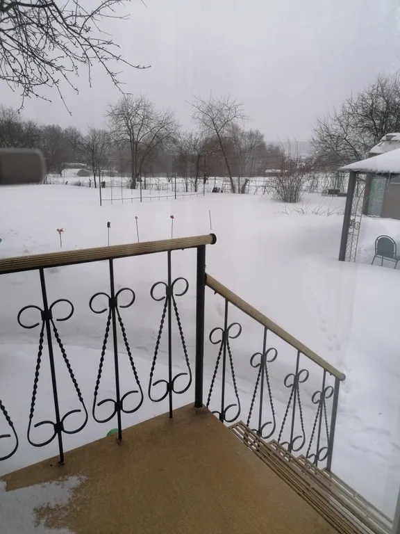 Уютный дом в живописном уголке города, рядом с М4