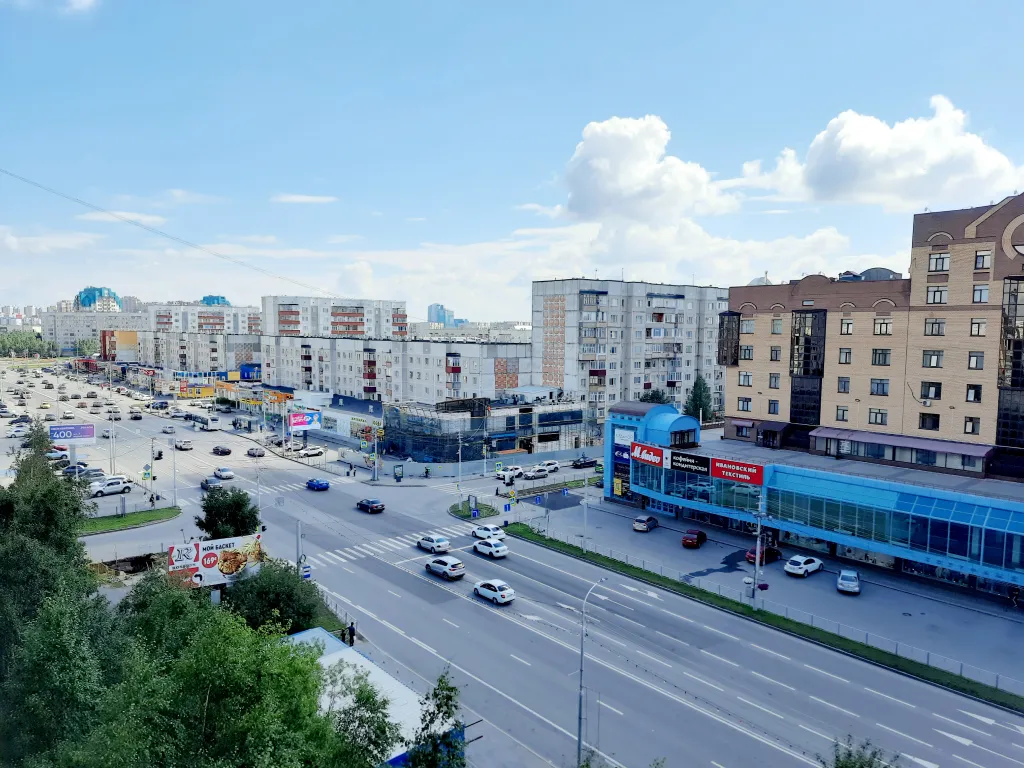 Уютная квартира в самом центре Сургута на проспекте Ленина 50