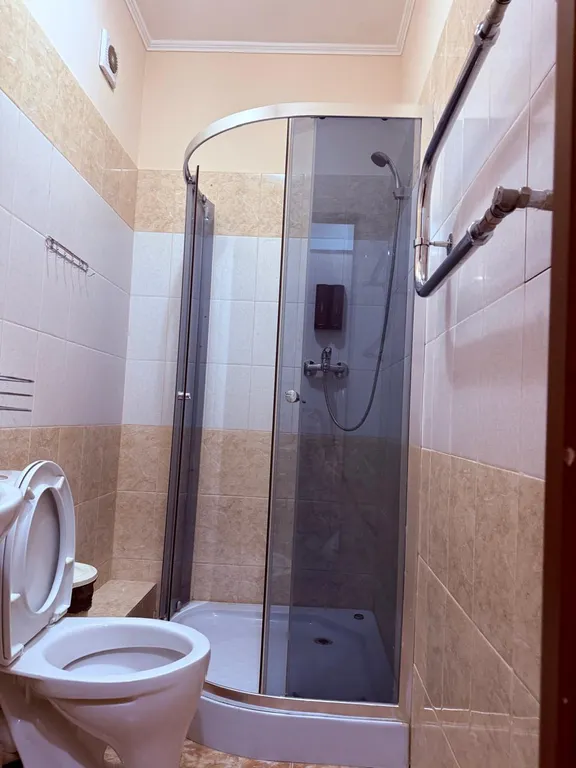 Четырехместный номер с 4-мя односпальными кроватями