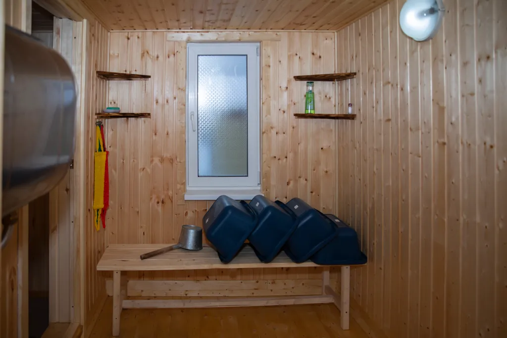 Уютный загородный дом и баня на участке 6 соток