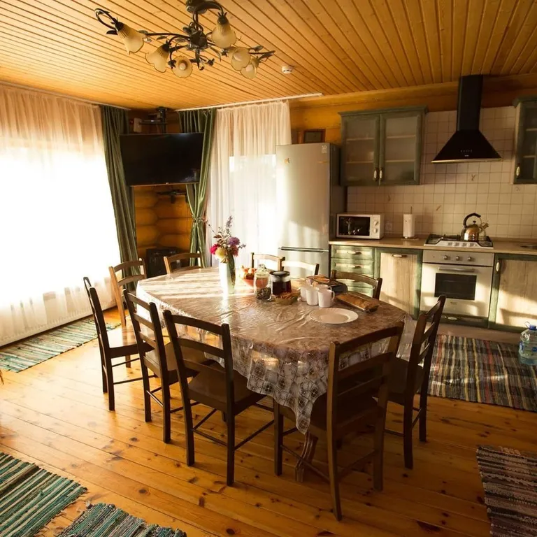 6-комнатный Дом