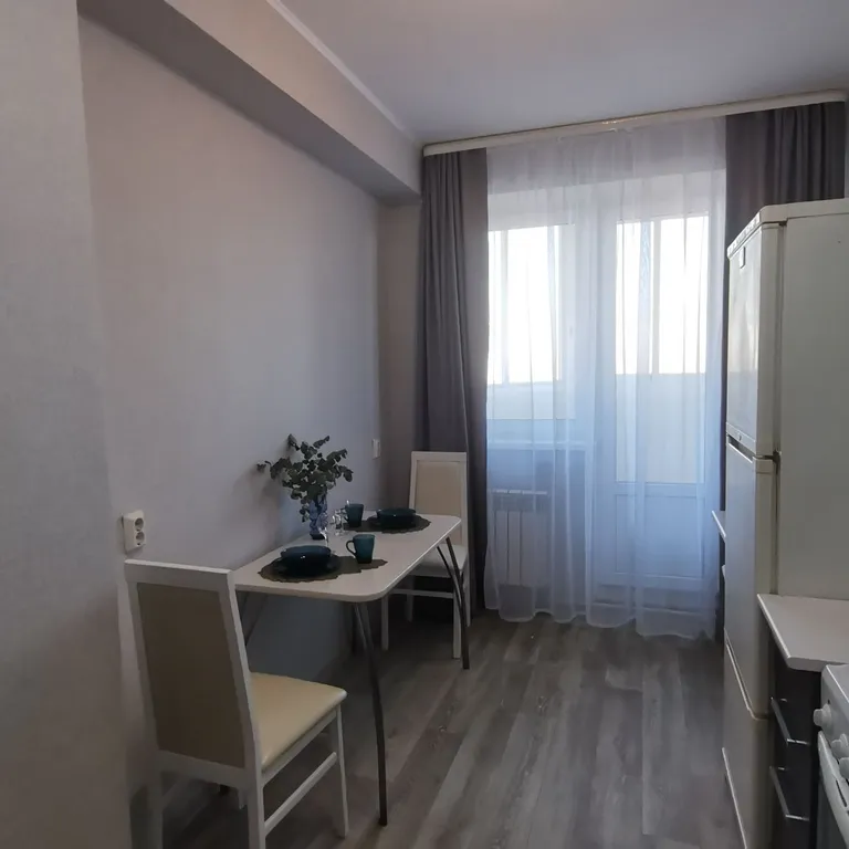 Уютная квартира рядом с парком Волна