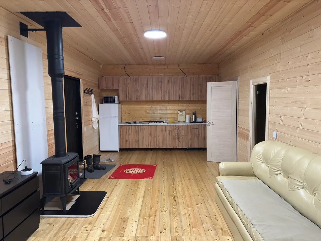 Коттедж Дом с видом на лес — Стеклянный