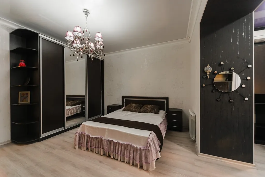 4-комнатная квартира в центре рядом с ОГУ, ТЦ Восход