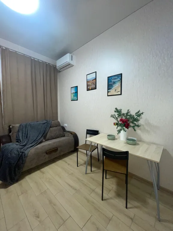 Квартира Современная студия в элитном многоквартирном доме к моря — аренда посуточно в Мысхако