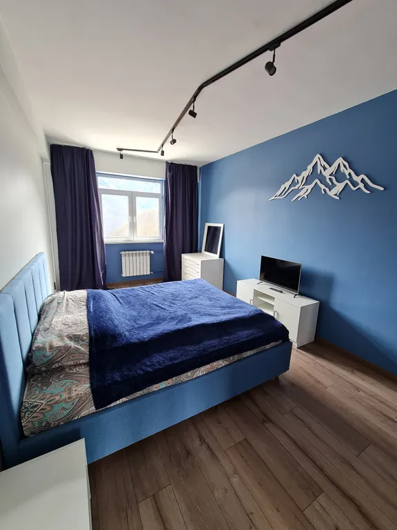 Просторная 3-комнатная квартира с видом на горы