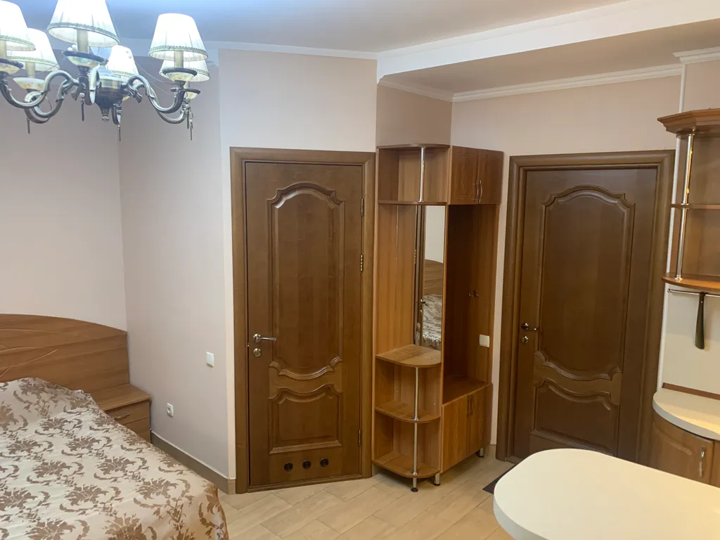 Уютная студия со своим закрытым двориком