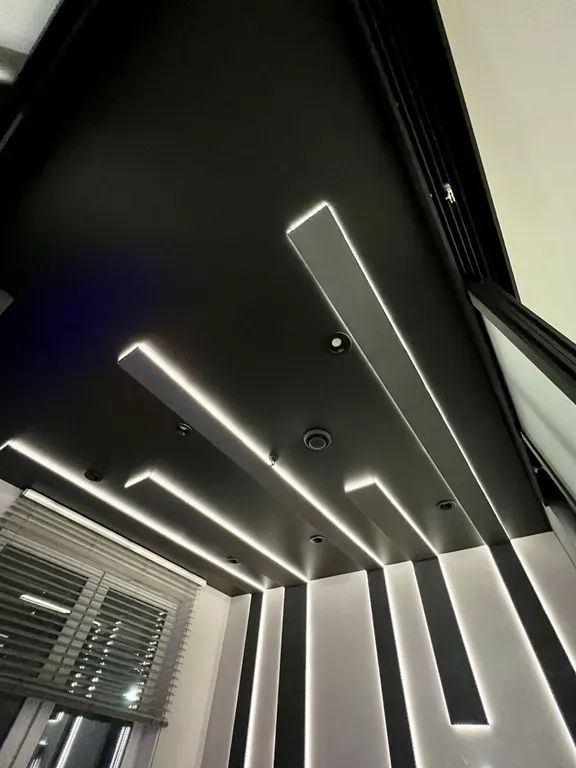 Апартаменты с офисом в КМ Tower Plaza