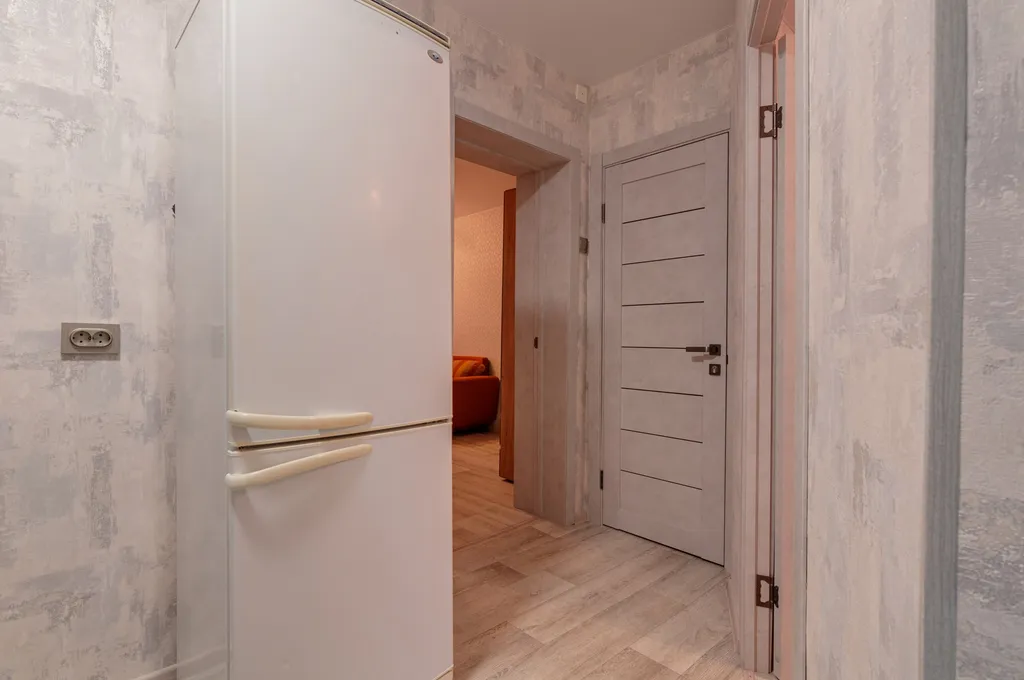 Двухкомнатная квартира рядом с центром города, 2 кровати.