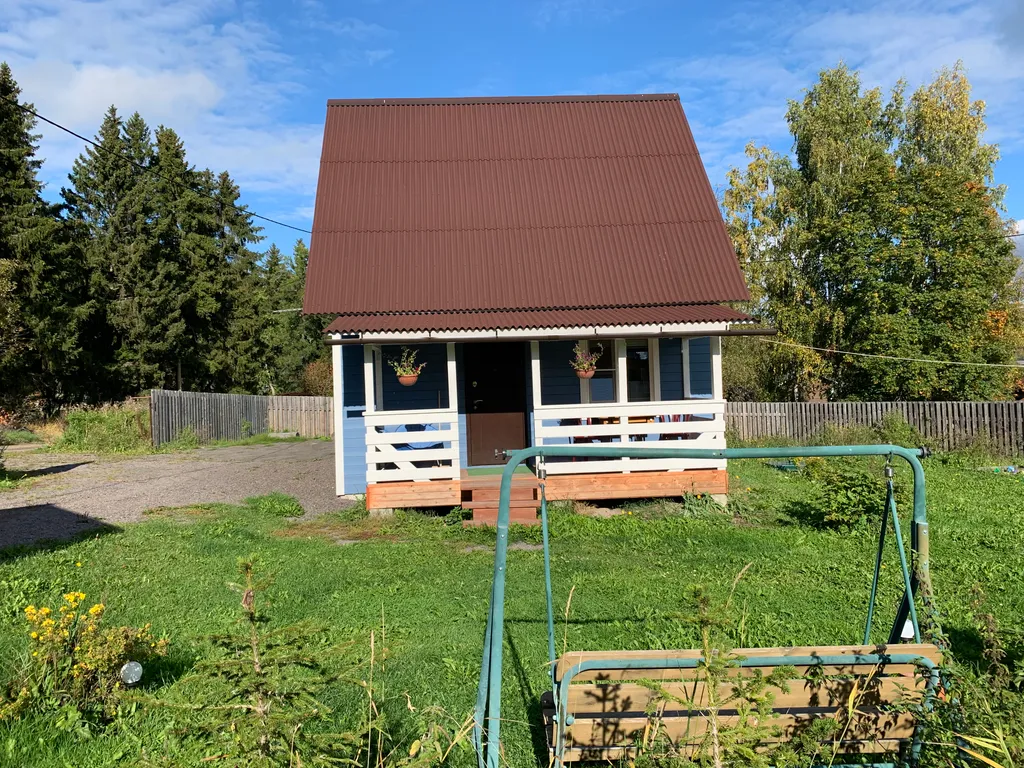 Коттедж с видом на озеро