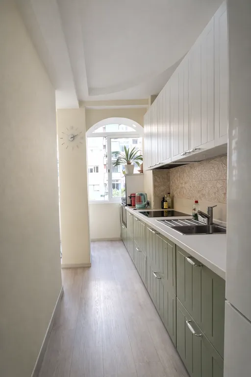 Комната на двоих в спокойном районе