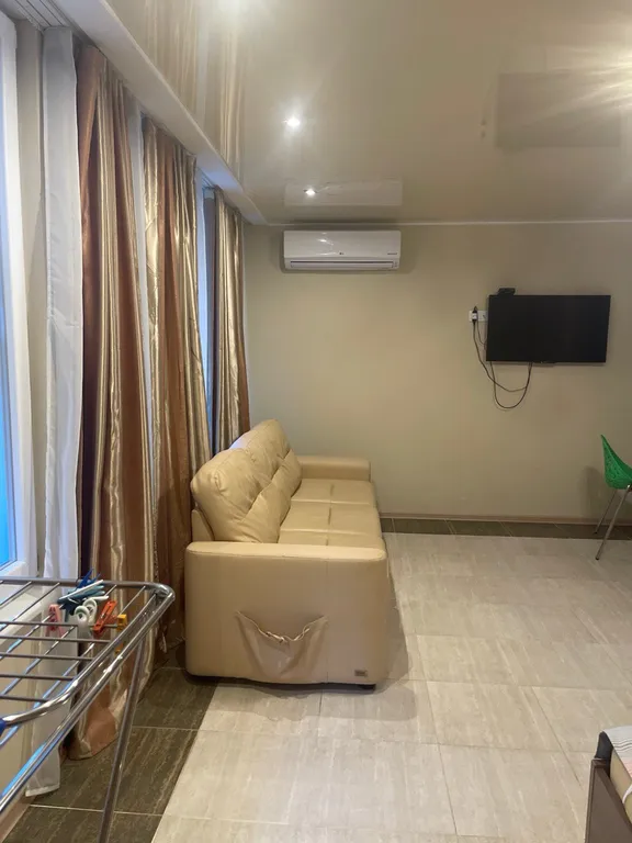 Квартира-студия в 2 минутах от моря