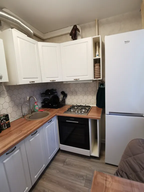 Квартира у метро, новый ремонт и мебель, уютно очень