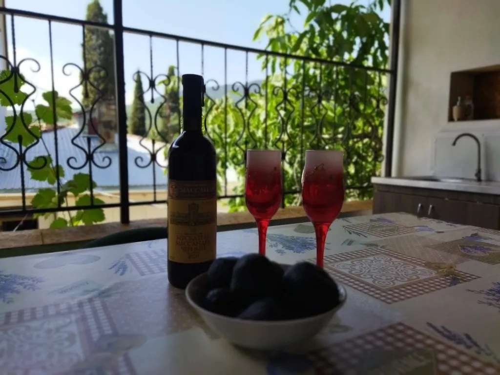 Коттедж Домик в Красном Раю — Изобильное