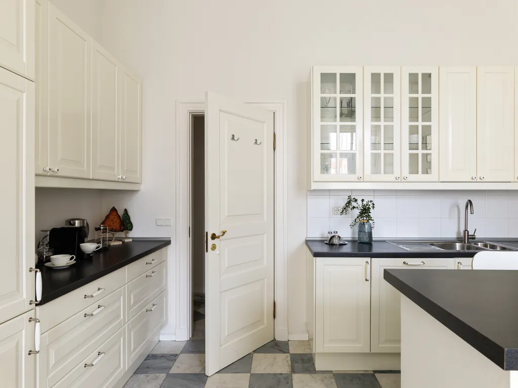 У Невского с видом на Фонтанку