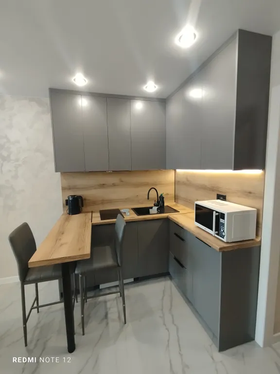 Уютная квартира-студия в развитом районе