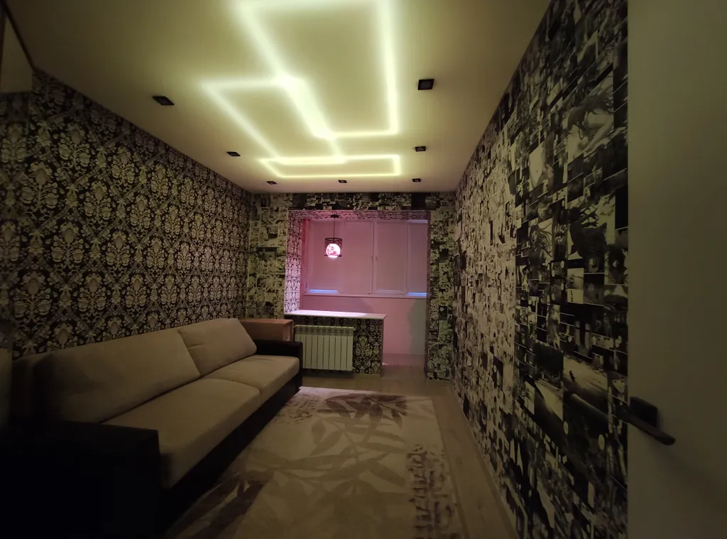 Комфортная двухкомнатная квартира в центре