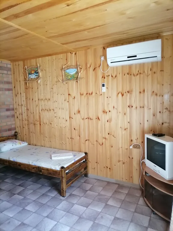 Коттедж Гостевой домик на Азовском море — Камышеватская