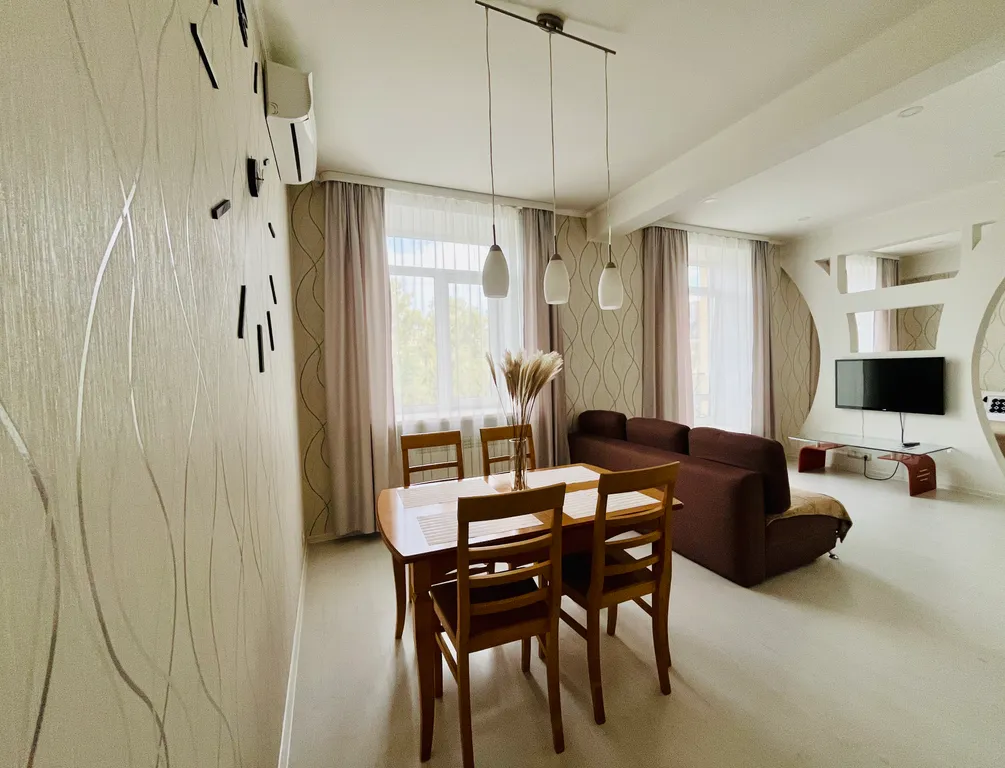 Студия УНИК АПАРТ на Кирова рядом с Парком Чудес