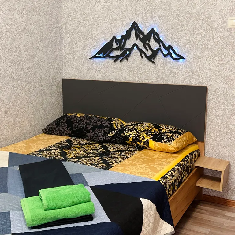 Уютная квартира в новом доме, вид на карьер