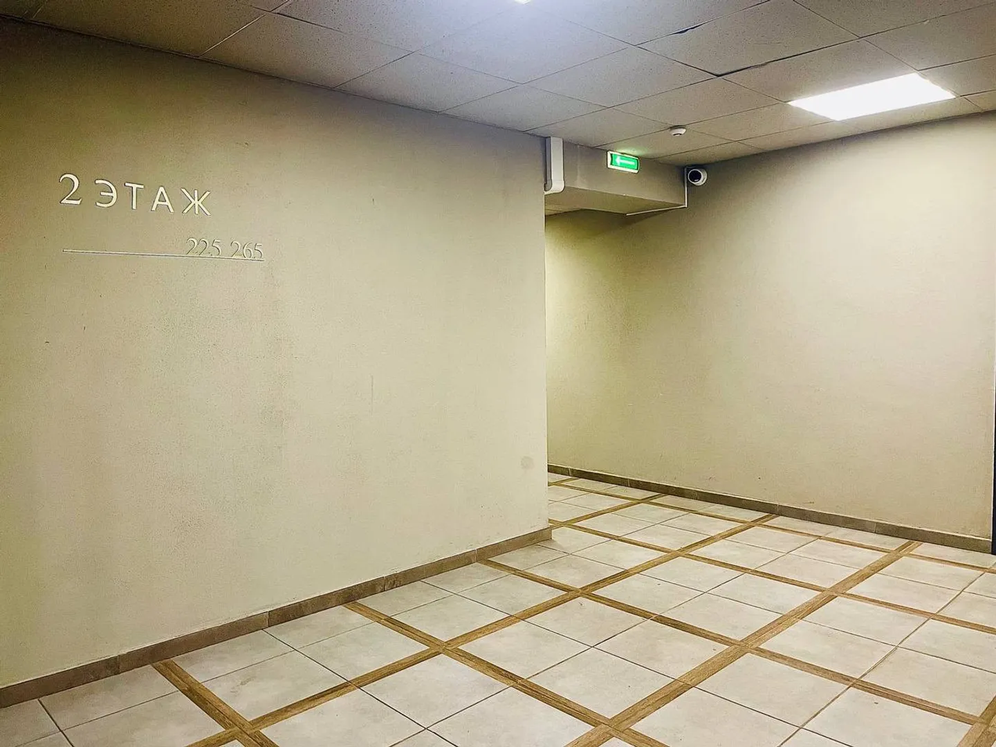 Фото