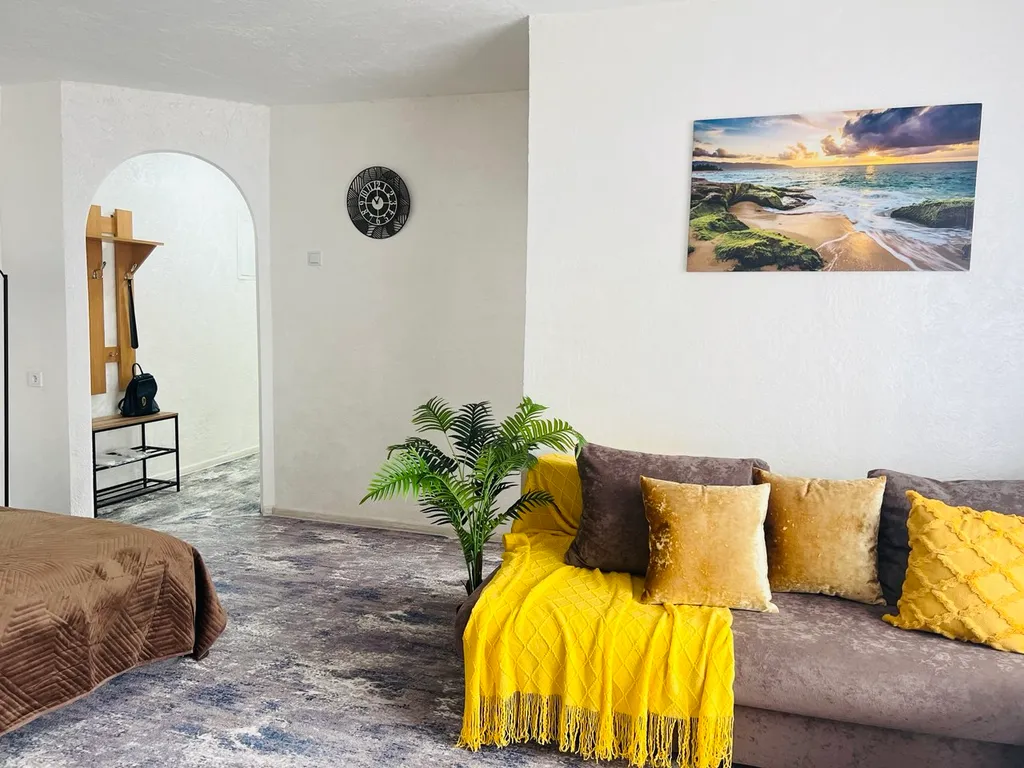 Квартира Квартира Двухкомнатная рядом с центральным рынком — Калининград