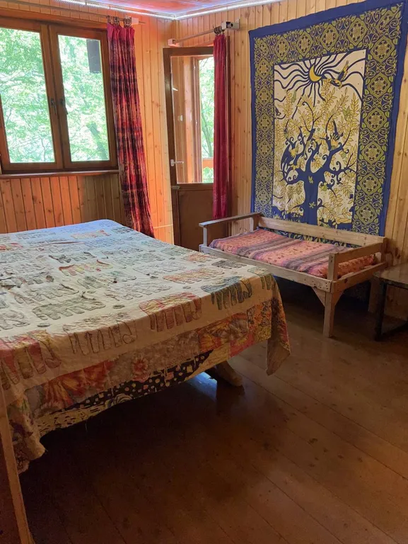 Вилла парящая над лесом