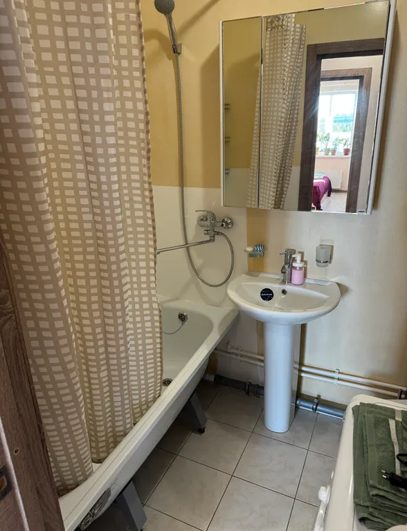 Уютная 2-к квартира около озера