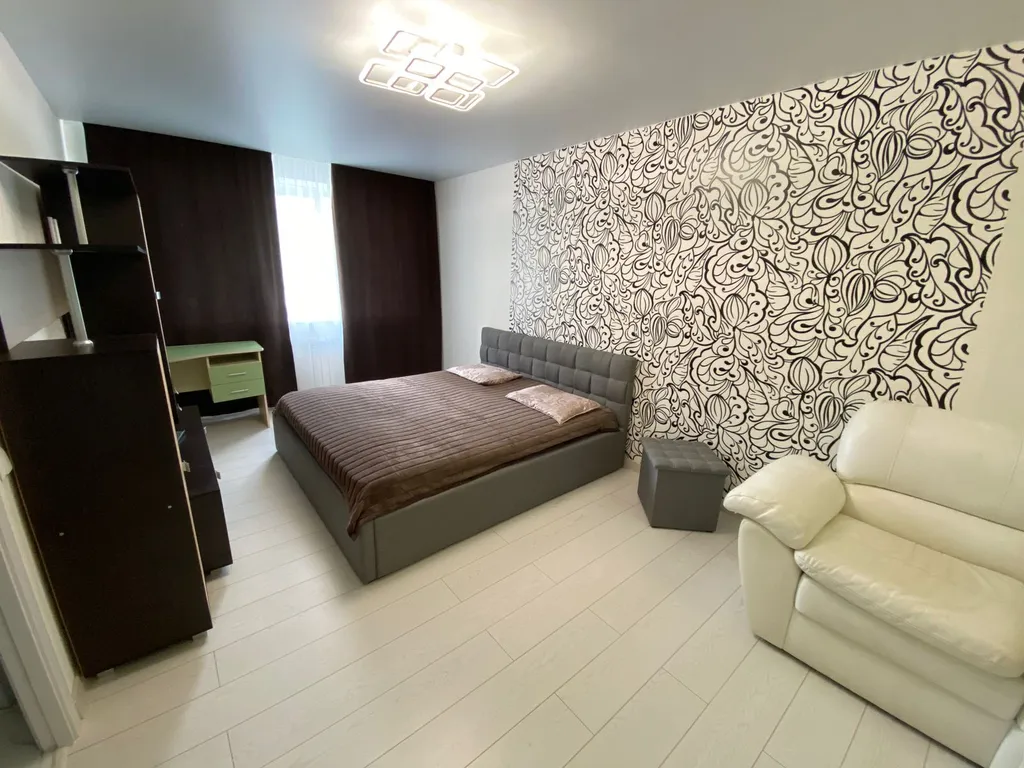 Уютная квартира с современным ремонтом в центре города