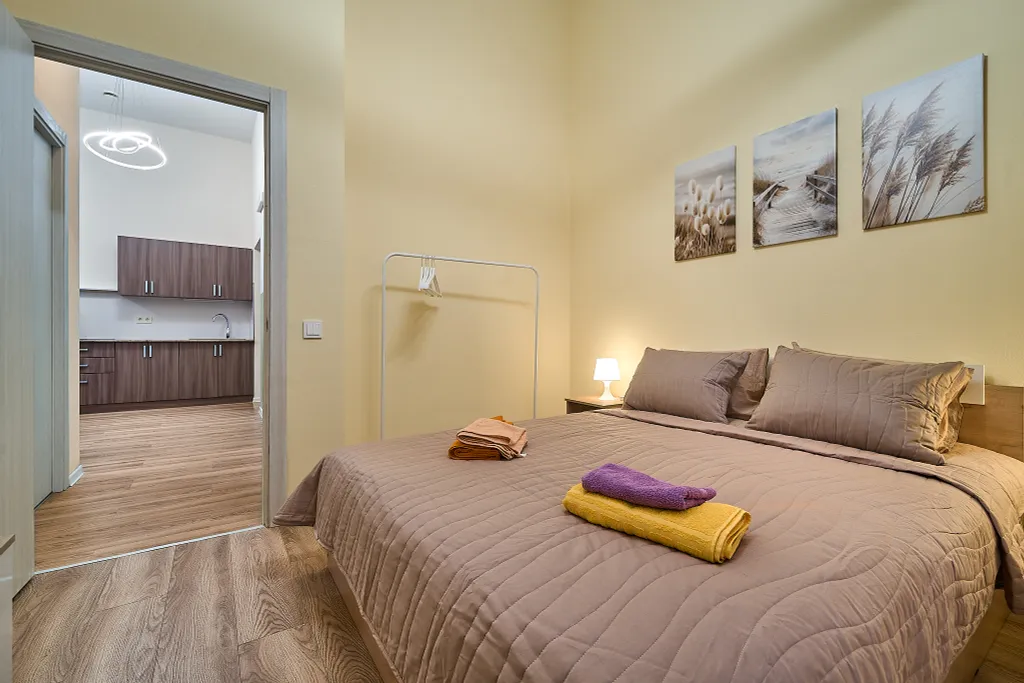 Евротрешка с потолками высотой 3,7 м