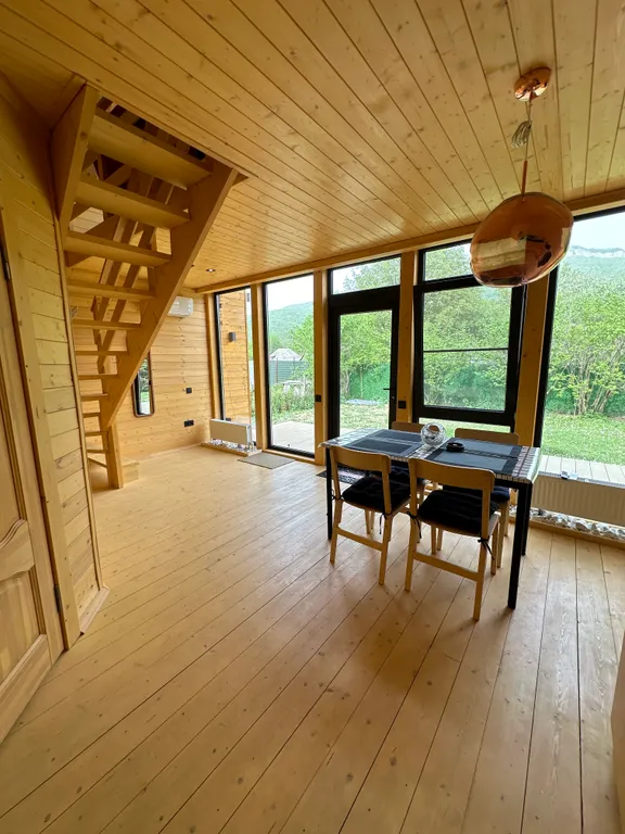 Барнхаус с чаном и бассейном