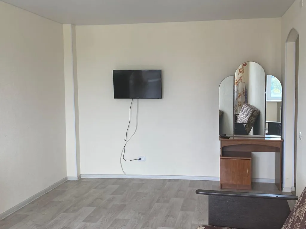 Чистая однокомнатная квартира в активном районе города