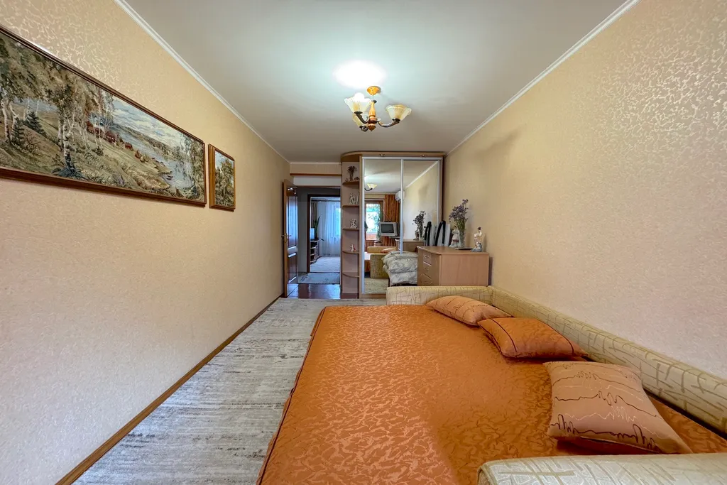 3-комнатная Квартира