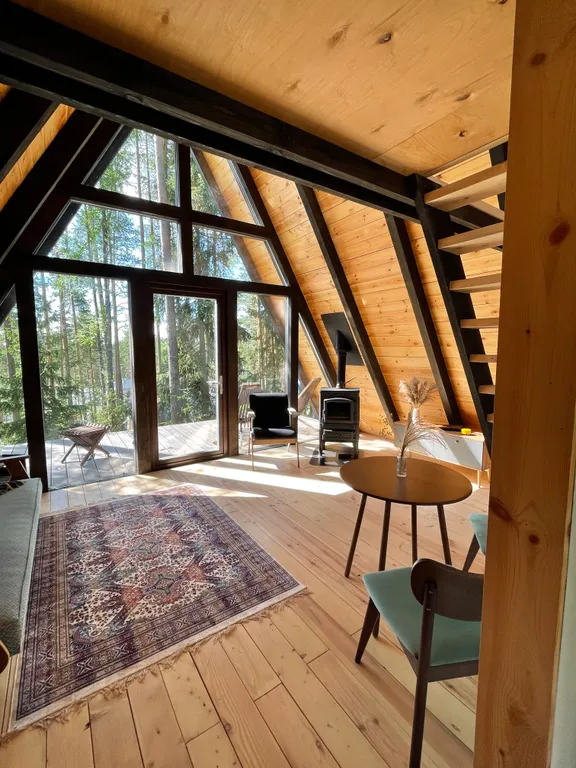 A-frame у Финского Залива посреди Корабельных сосен