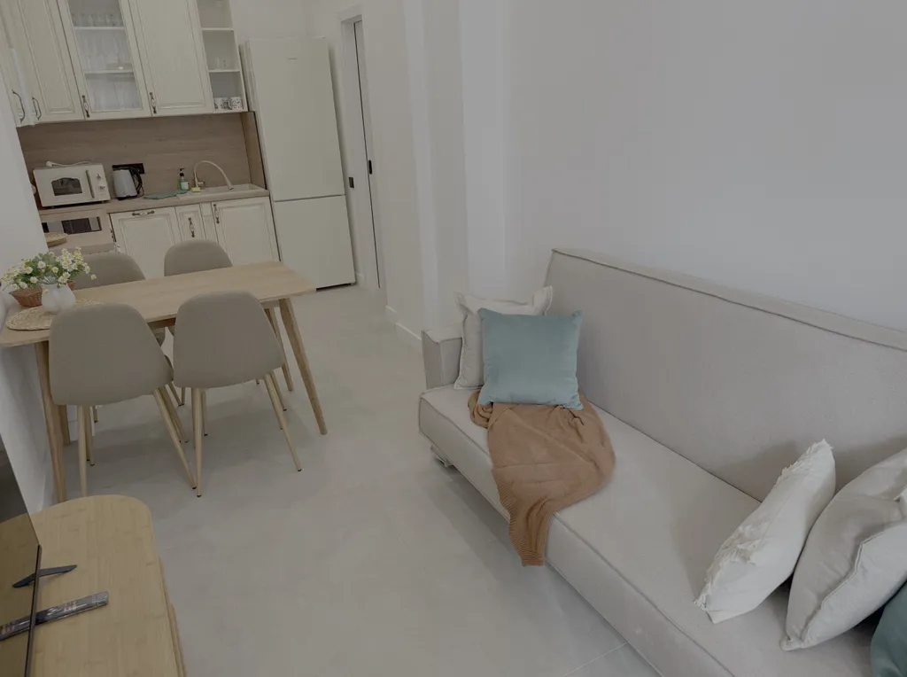 Супер квартира над Артеком с парковкой и бассейном бесплатно