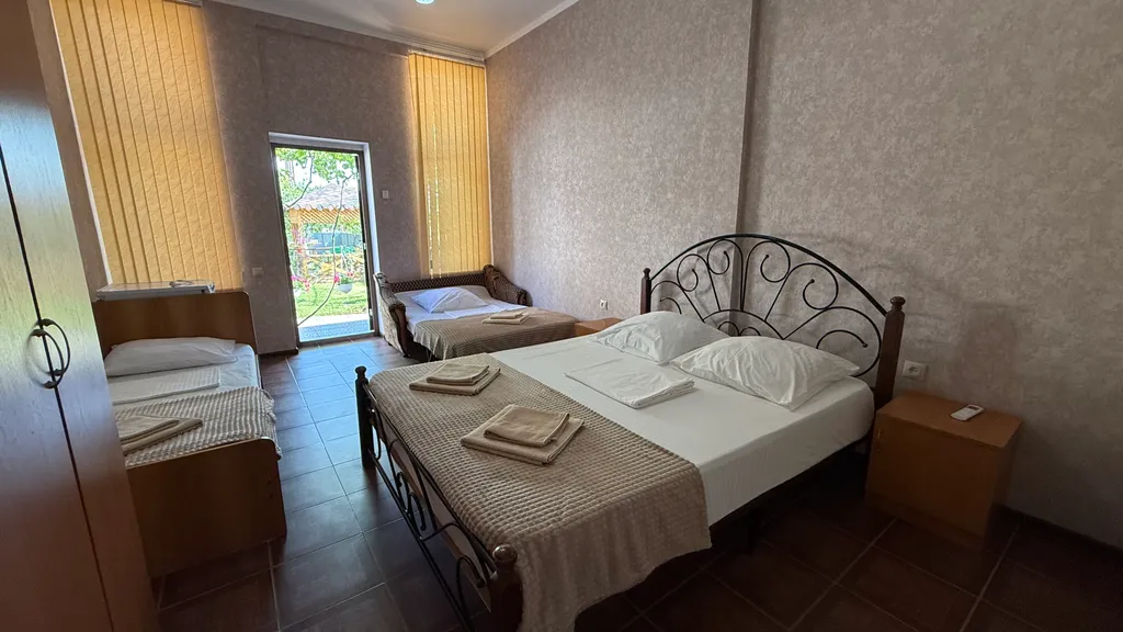 Квартира Комната — Гагра