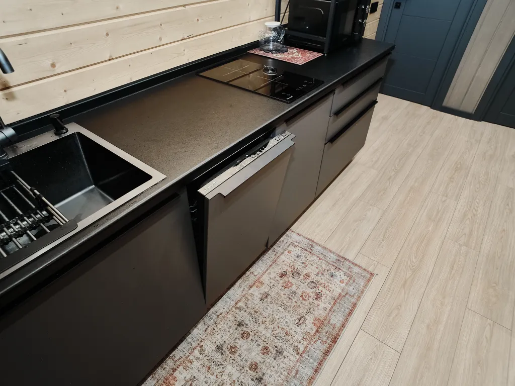 Уютный нoвый дом с сауной у горнолыжного склона "Морошка"