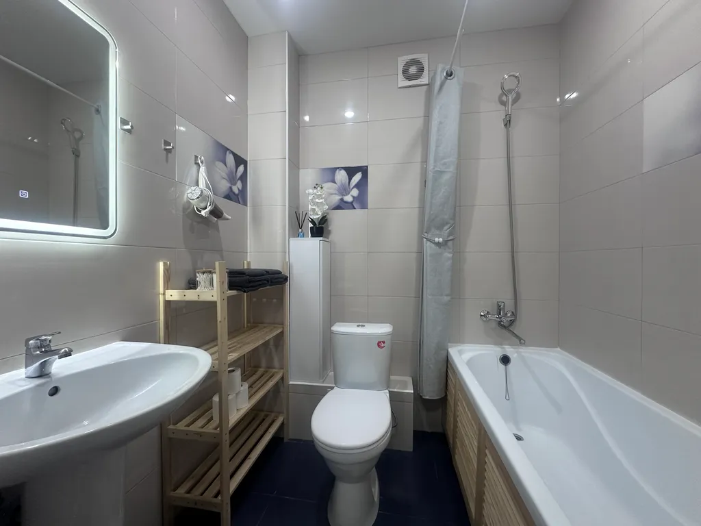 Квартира Светлая и просторная квартира для гостей города — Элиста