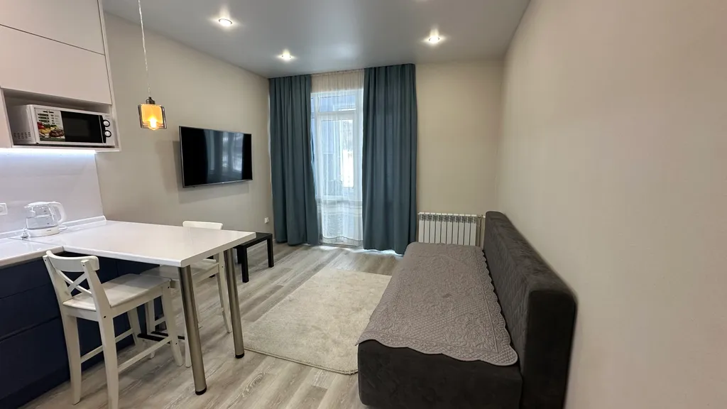 Уютная, новая студия