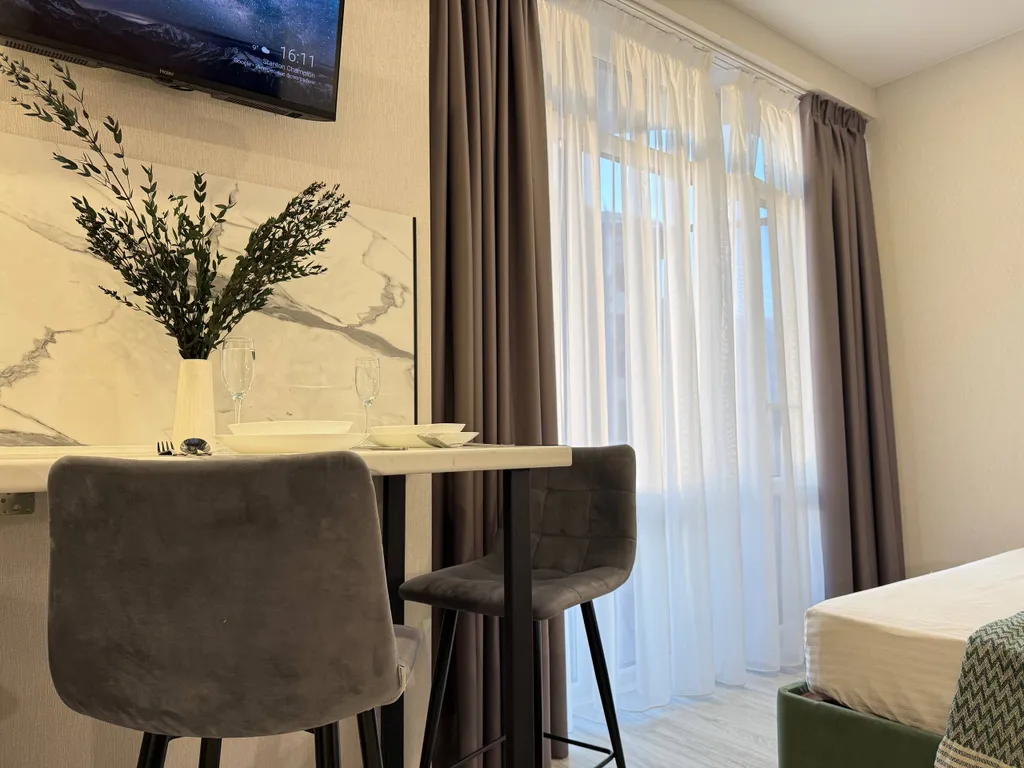 Апартаменты с балконом, 3 минуты до пляжа