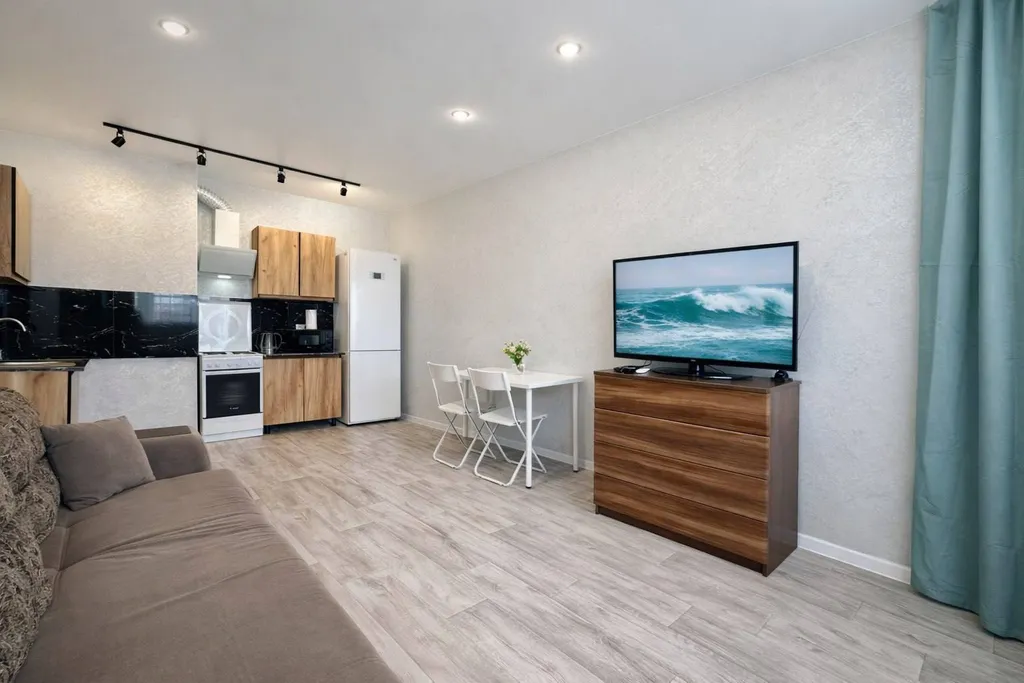 Уютная евро-двушка ЛайкХоум на проспекте Победы у БЦ Инвертор