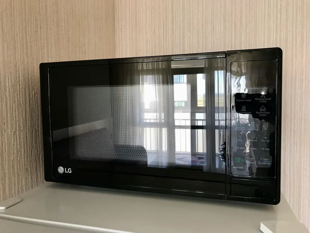 Евродвушка с прекрасным видом на поля и шоссе