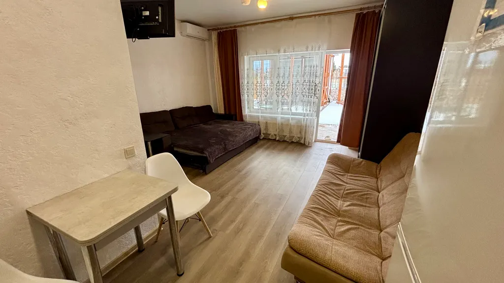 Квартира Квартира Уютная семейная студия — Севастополь