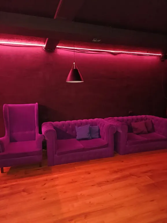 Дом для вечеринок