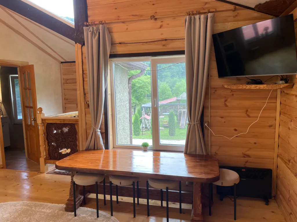 4-комнатный Дом