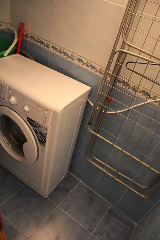 Номер на берегу моря