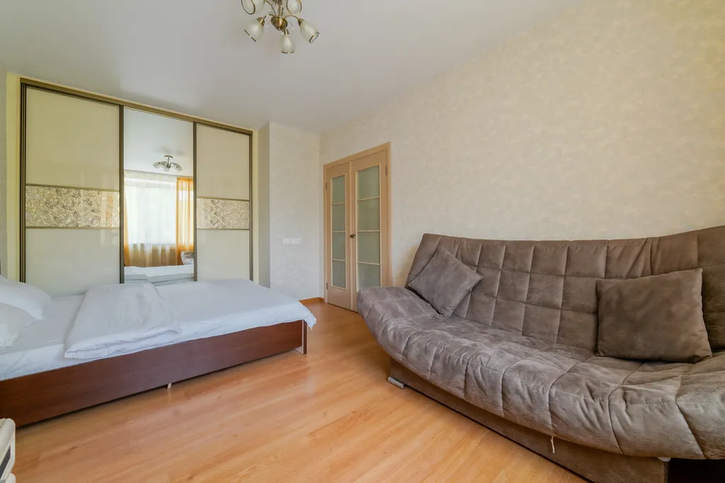 Квартира рядом с метро Якуба Коласа