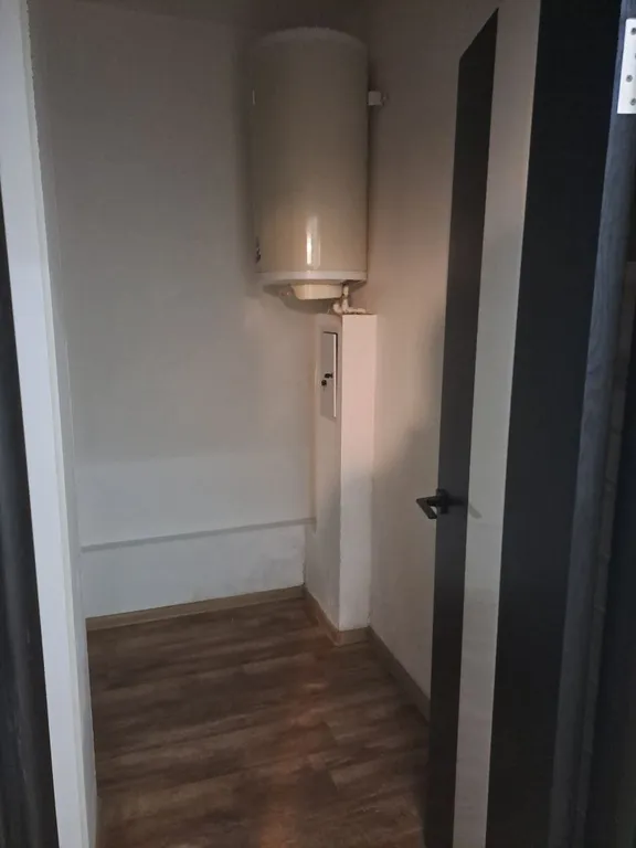 Большая светлая квартира с дизайнерским ремонтом рядом с центром