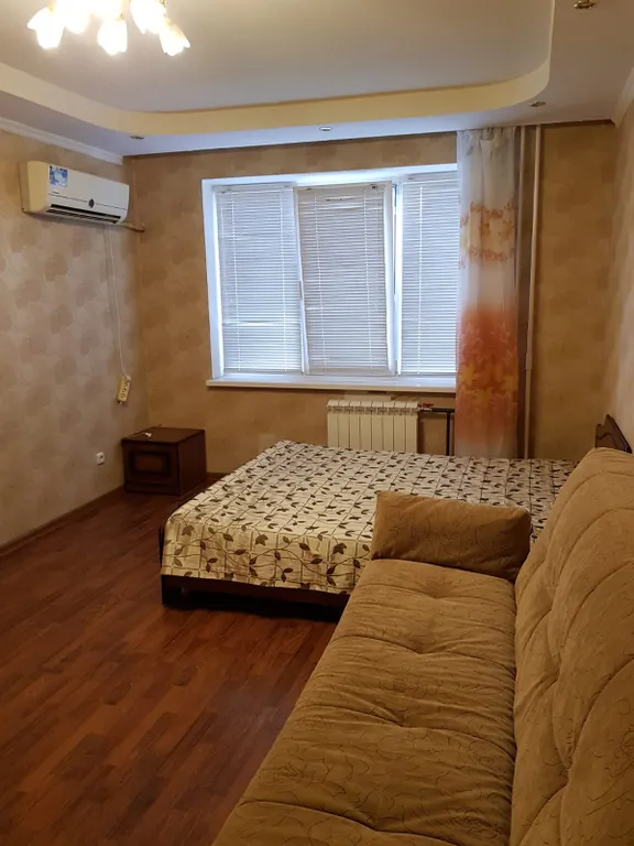 2-комнатная Квартира — аренда посуточно в Волжский