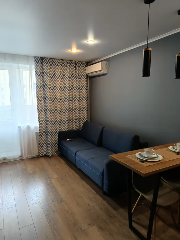 Уютная квартира-студия — аренда посуточно в Саратов